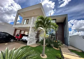 Foto 1 de Casa de Condomínio com 4 Quartos à venda, 330m² em Alto da Boa Vista, Sobradinho