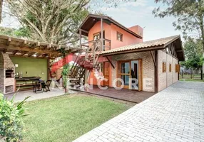 Foto 1 de Casa com 3 Quartos à venda, 153m² em Grama, Garopaba