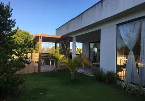 Foto 1 de Casa de Condomínio com 3 Quartos à venda, 200m² em Jaconé, Maricá