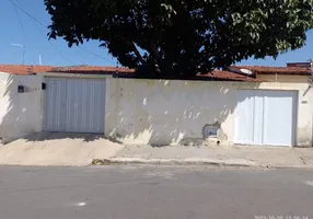 Foto 1 de Casa com 3 Quartos à venda, 180m² em Jangurussu, Fortaleza