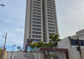 Foto 1 de Apartamento com 3 Quartos para venda ou aluguel, 161m² em Cidade Nova, Franca