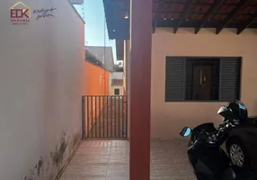 Foto 1 de Casa com 2 Quartos à venda, 155m² em Mantiqueira, Pindamonhangaba