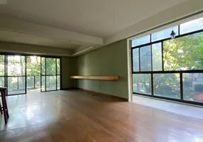Foto 1 de Apartamento com 4 Quartos para alugar, 310m² em Barro Vermelho, Vitória