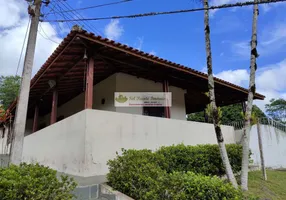 Foto 1 de Fazenda/Sítio com 4 Quartos à venda, 220m² em Centro, Pedro de Toledo