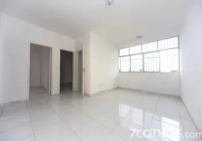 Foto 1 de Apartamento com 2 Quartos para alugar, 70m² em Montese, Fortaleza