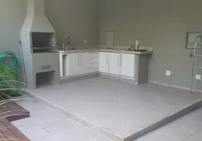 Foto 1 de Casa com 3 Quartos à venda, 317m² em Jardim Santana, Franca