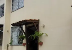 Foto 1 de Casa com 2 Quartos à venda, 53m² em Castelo, Belo Horizonte