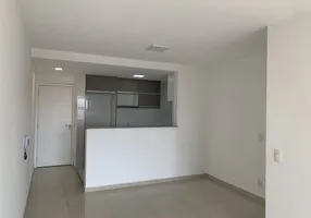 Foto 1 de Apartamento com 3 Quartos para alugar, 77m² em Vila Floresta, Santo André