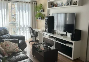 Foto 1 de Apartamento com 2 Quartos à venda, 62m² em Passo da Areia, Porto Alegre