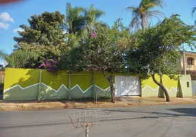 Foto 1 de Fazenda/Sítio com 2 Quartos à venda, 257m² em Jardim Arco-íris, Araraquara