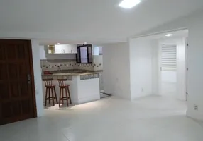Foto 1 de Apartamento com 2 Quartos para alugar, 70m² em Jardim Armacao, Salvador