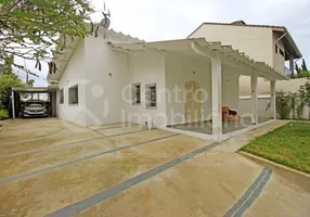 Foto 1 de Casa com 4 Quartos à venda, 204m² em Nova Peruíbe, Peruíbe