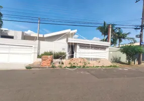 Foto 1 de Casa com 3 Quartos à venda, 162m² em Parque das Esmeraldas, Marília