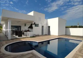 Foto 1 de Casa de Condomínio com 3 Quartos à venda, 420m² em , Analândia