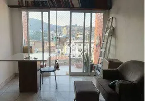 Foto 1 de Apartamento com 2 Quartos à venda, 75m² em Tanque, Rio de Janeiro