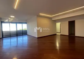 Foto 1 de Apartamento com 4 Quartos à venda, 527m² em Zona 01, Maringá