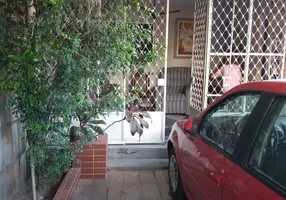 Foto 1 de Casa com 2 Quartos à venda, 90m² em Pituaçu, Salvador