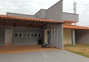 Foto 1 de Casa com 3 Quartos à venda, 360m² em Recreio do Funcionario Publico, Goiânia