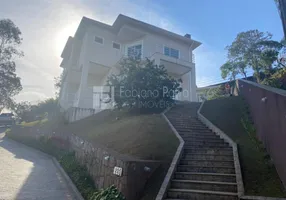 Foto 1 de Casa de Condomínio com 5 Quartos à venda, 1080m² em Arujazinho I, Arujá