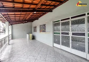 Foto 1 de Imóvel Comercial com 3 Quartos para alugar, 135m² em Santo Antonio, Divinópolis