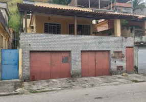 Foto 1 de Casa com 5 Quartos à venda, 220m² em Barro Vermelho, São Gonçalo