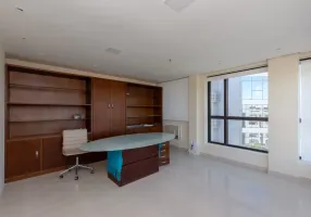 Foto 1 de Sala Comercial para alugar, 22m² em Rio Branco, Porto Alegre