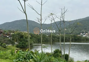 Foto 1 de Lote/Terreno à venda, 675m² em Lagoa da Conceição, Florianópolis