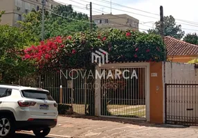 Foto 1 de Casa com 3 Quartos à venda, 206m² em Jardim Botânico, Porto Alegre