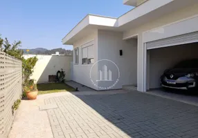 Foto 1 de Casa com 4 Quartos à venda, 323m² em Santa Mônica, Florianópolis