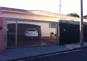 Foto 1 de Casa com 3 Quartos à venda, 211m² em Jardim Santa Angelina, Araraquara