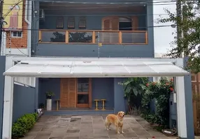 Foto 1 de Casa com 3 Quartos à venda, 330m² em Partenon, Porto Alegre