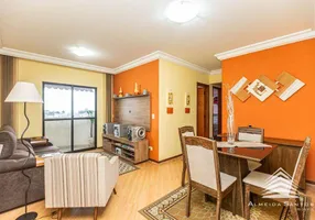Foto 1 de Apartamento com 3 Quartos à venda, 70m² em Capão Raso, Curitiba