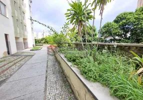 Foto 1 de Apartamento com 2 Quartos à venda, 66m² em Centro, Rio de Janeiro