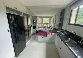 Foto 1 de Apartamento com 2 Quartos à venda, 87m² em Mariscal, Bombinhas