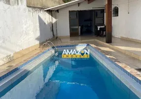 Foto 1 de Casa com 2 Quartos para venda ou aluguel, 300m² em Campos Elíseos, Taubaté