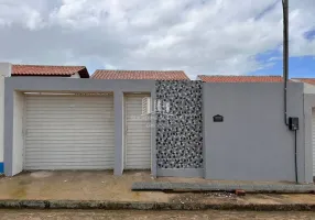 Foto 1 de Casa com 2 Quartos à venda, 70m² em Senador Nilo Coelho, Arapiraca