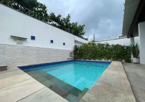 Foto 1 de Casa com 5 Quartos à venda, 178m² em Balneário Cidade Atlântica , Guarujá