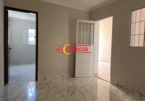 Foto 1 de Casa com 4 Quartos para alugar, 250m² em Cocaia, Guarulhos
