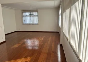 Foto 1 de Apartamento com 4 Quartos para alugar, 285m² em Setor Oeste, Goiânia