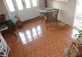 Foto 1 de Casa com 3 Quartos à venda, 190m² em Vila Conde do Pinhal, São Paulo