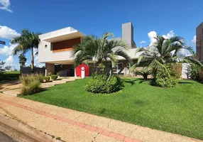 Foto 1 de Casa de Condomínio com 5 Quartos à venda, 420m² em , Ladário