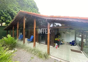 Foto 1 de Casa de Condomínio com 4 Quartos à venda, 250m² em Badu, Niterói