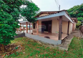 Foto 1 de Casa com 4 Quartos à venda, 385m² em Planalto, Manaus