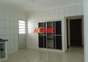 Foto 1 de Casa com 4 Quartos à venda, 240m² em Vila Adelaide Perella, Guarulhos