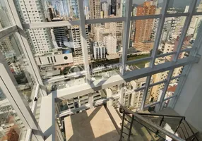 Foto 1 de Cobertura com 4 Quartos à venda, 240m² em Centro, Balneário Camboriú