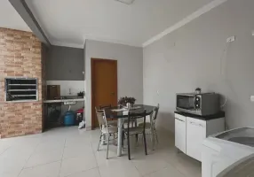 Foto 1 de Casa com 3 Quartos à venda, 118m² em Chacara Parreiral, Serra