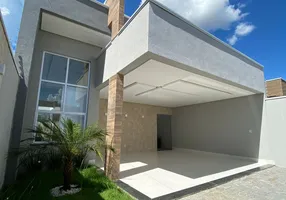 Foto 1 de Casa com 3 Quartos à venda, 140m² em Jardim Belvedere, Caldas Novas