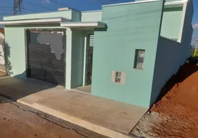 Foto 1 de Casa com 2 Quartos à venda, 200m² em Centro, Cesário Lange