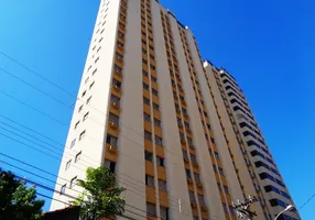 Foto 1 de Apartamento com 2 Quartos para alugar, 67m² em Cidade Alta, Piracicaba