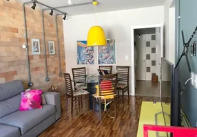 Foto 1 de Apartamento com 4 Quartos à venda, 110m² em Praia do Meio, Natal